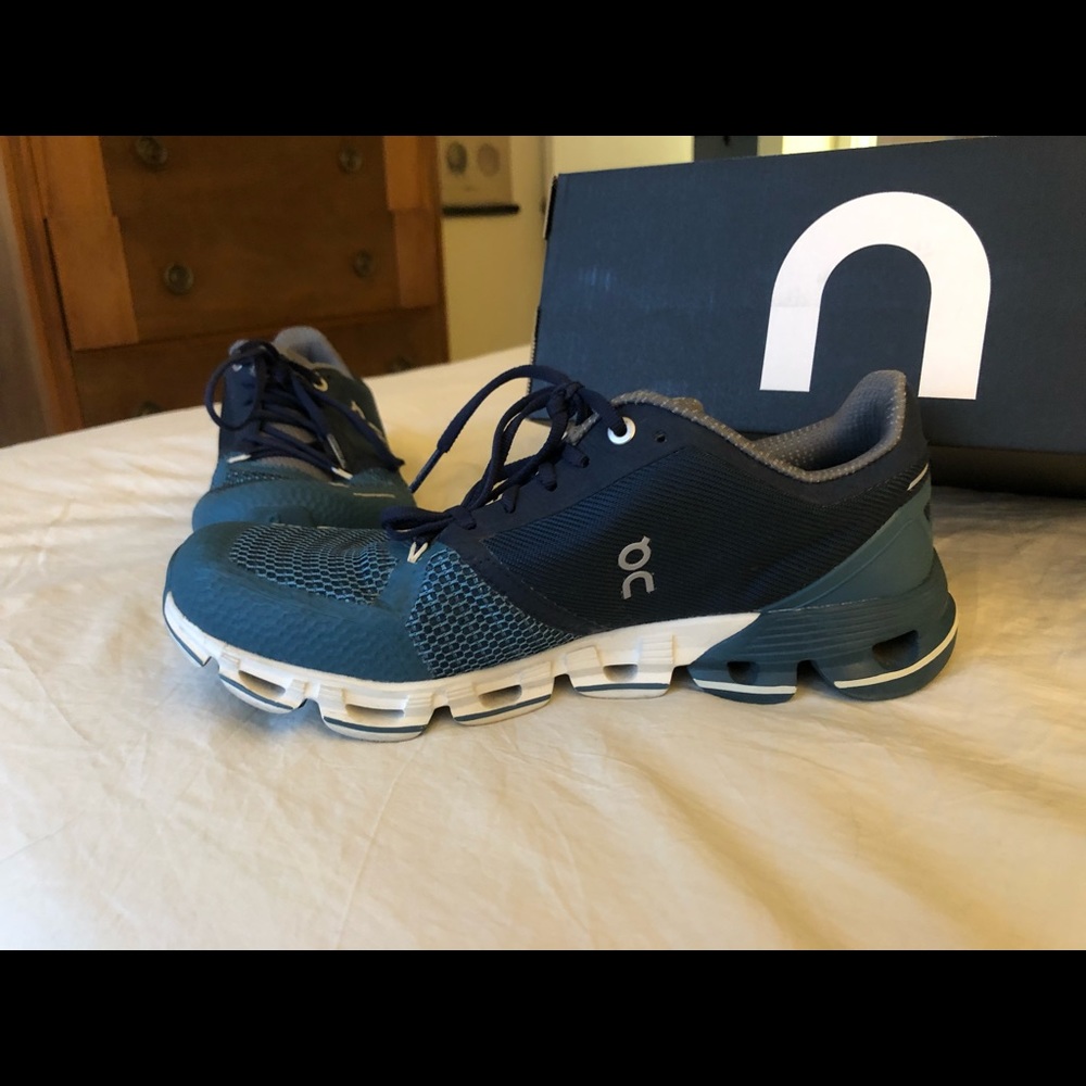 Cloudflyer running shoes